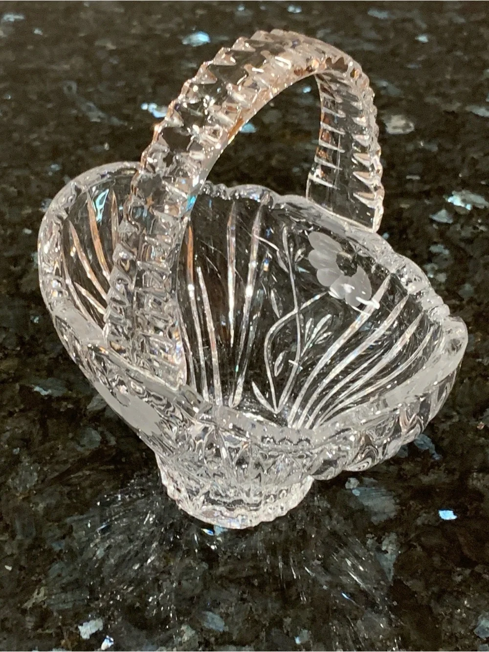 Vintage Princess House 24% Lead Crystal Basket #825 – Made in Germany - Medium